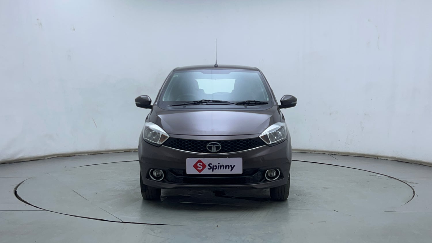 Used 2019 Tata Tiago Revotron XZA Petrol Automatic exterior FRONT VIEW