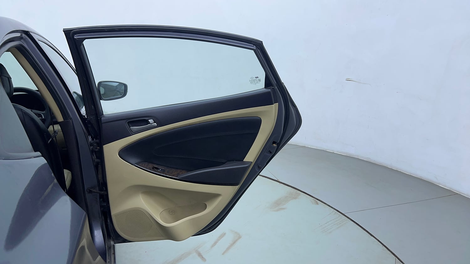 Used 2016 Hyundai Verna 1.6 VTVT SX AT Petrol Automatic interior RIGHT REAR DOOR OPEN VIEW