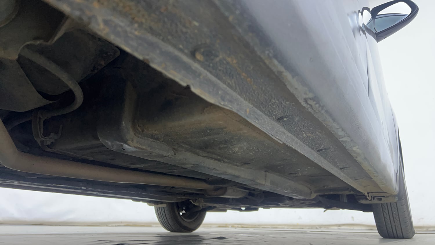 Used 2017 Hyundai Grand i10 Magna 1.2 Kappa VTVT Petrol Manual extra REAR RIGHT UNDERBODY VIEW