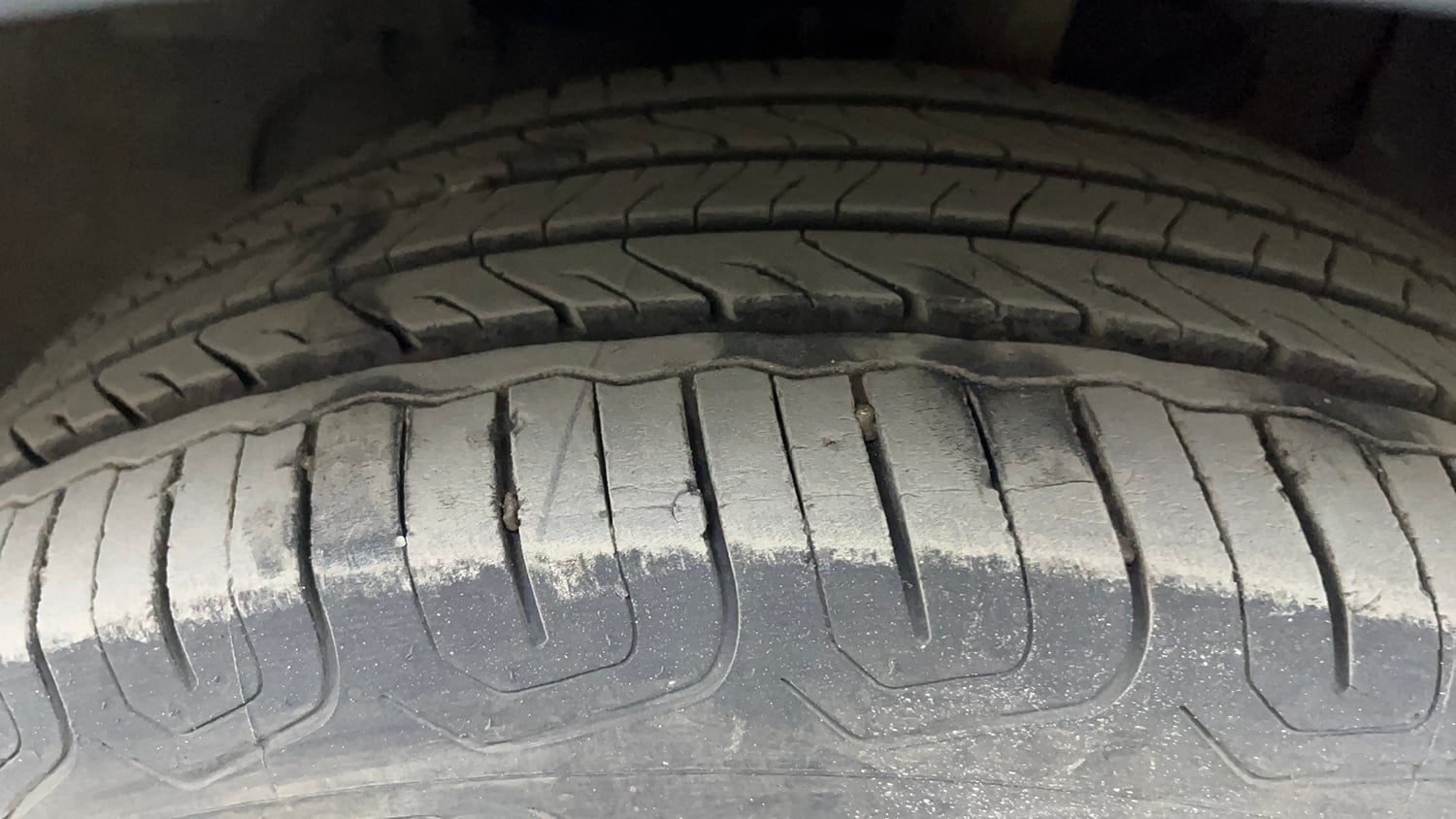 Used 2024 Tata Nexon Creative Plus 1.2 Revotron Petrol 6MT Petrol Manual tyres LEFT FRONT TYRE TREAD VIEW