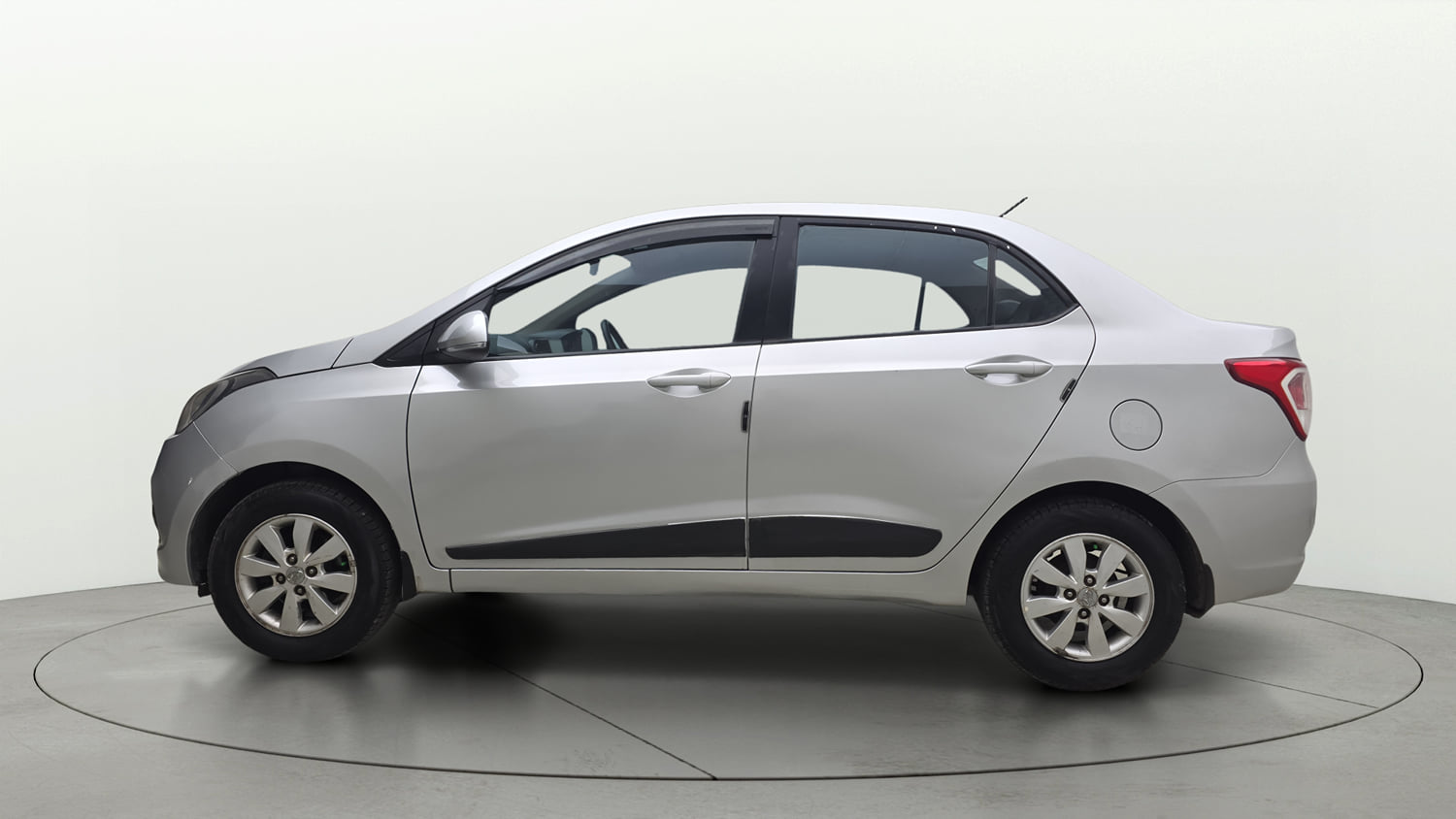 Used 2014 Hyundai Xcent S 1.2 (O) Petrol Manual exterior LEFT SIDE VIEW