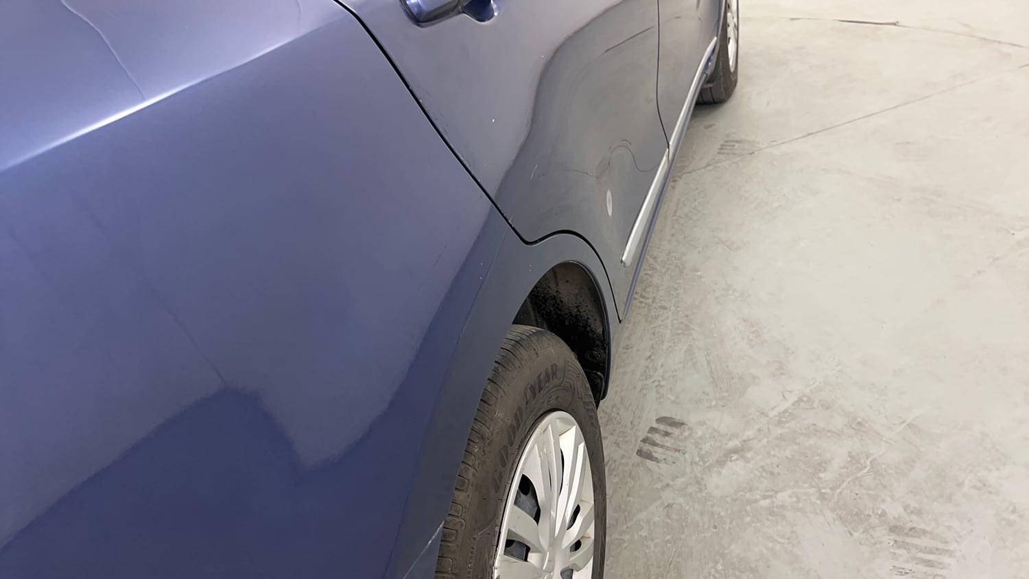 Used 2018 Maruti Suzuki Dzire VXi Petrol Manual dents MINOR DENT