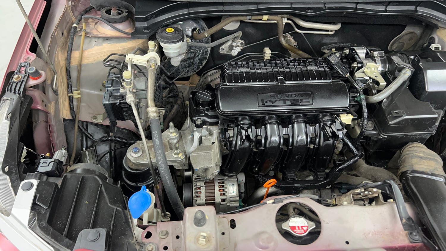 Used 2018 Honda Amaze 1.2 V MT Petrol Petrol Manual engine ENGINE RIGHT SIDE VIEW