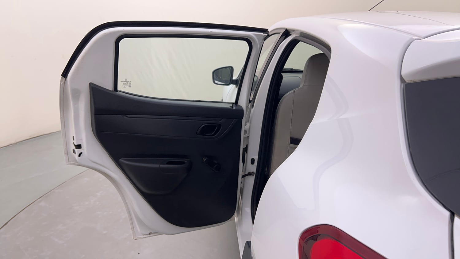 Used 2017 Renault Kwid 1.0 RXT Petrol Manual interior LEFT REAR DOOR OPEN VIEW