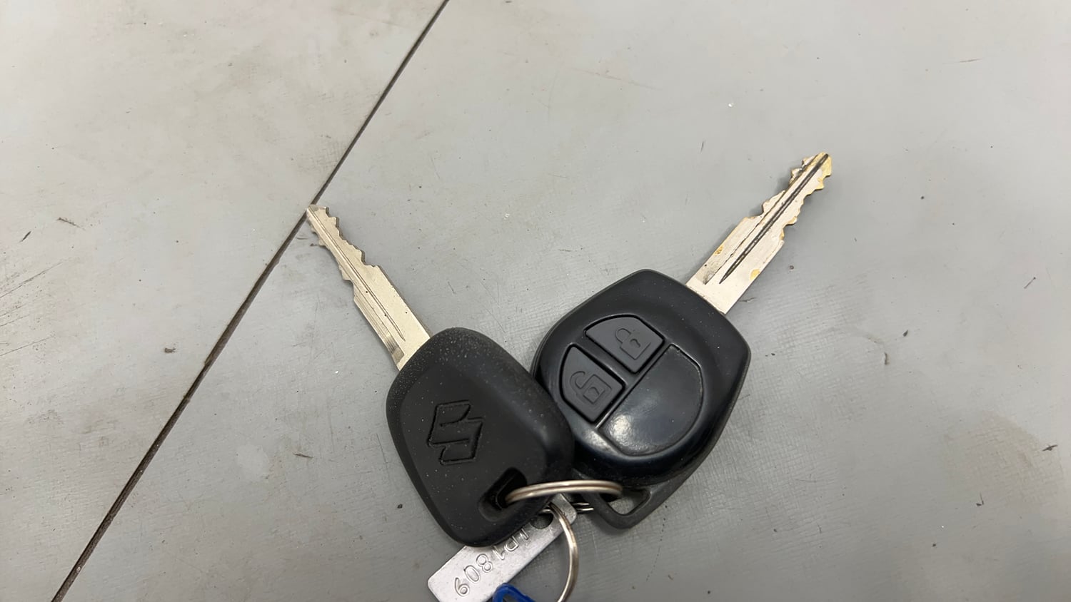Used 2018 Maruti Suzuki Alto 800 VXi Petrol Manual extra CAR KEY VIEW