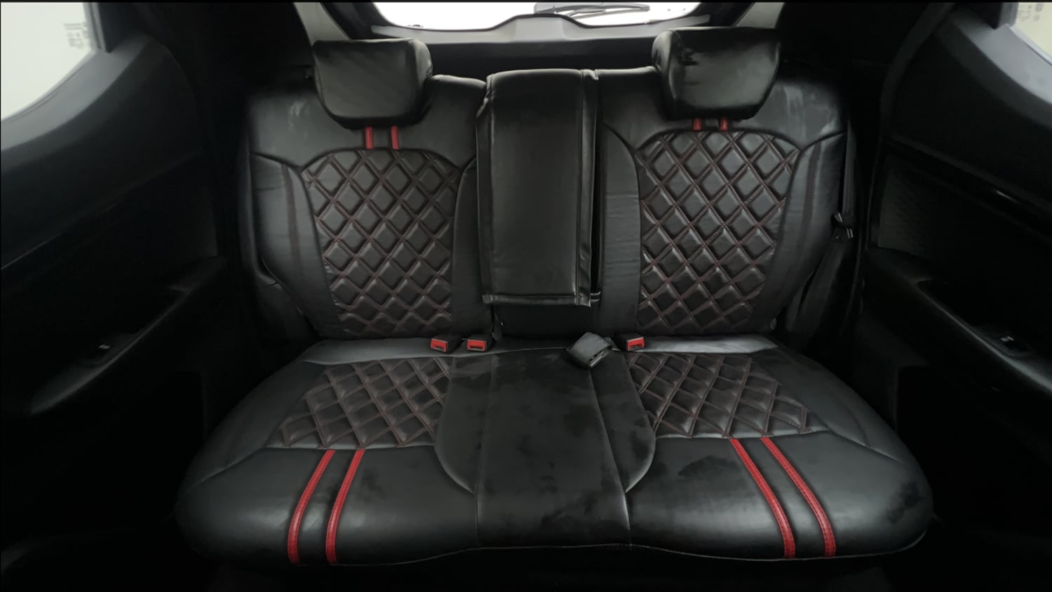 Used 2023 Renault Kiger RXZ MT Petrol Manual interior REAR SEAT CONDITION VIEW