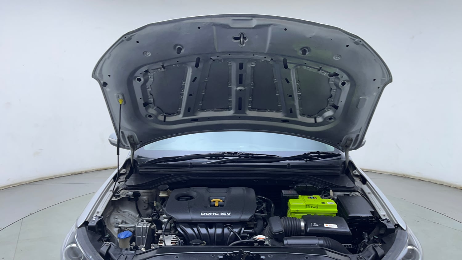 Used 2017 Hyundai Elantra 2.0 SX (O) AT Petrol Automatic engine ENGINE & BONNET OPEN FRONT VIEW