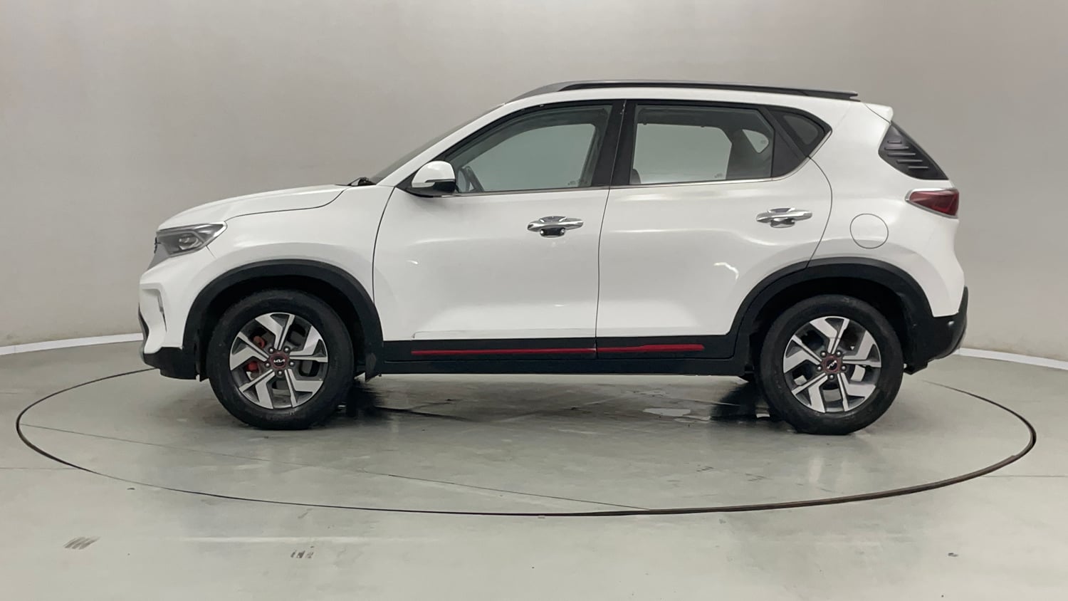 Used 2022 Kia Sonet GTX Plus 1.0 iMT Petrol Manual exterior LEFT SIDE VIEW