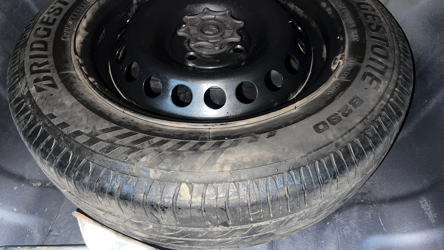 Used 2018 Hyundai Xcent E+ CNG (Outside Fitted) Cng Manual tyres SPARE TYRE VIEW