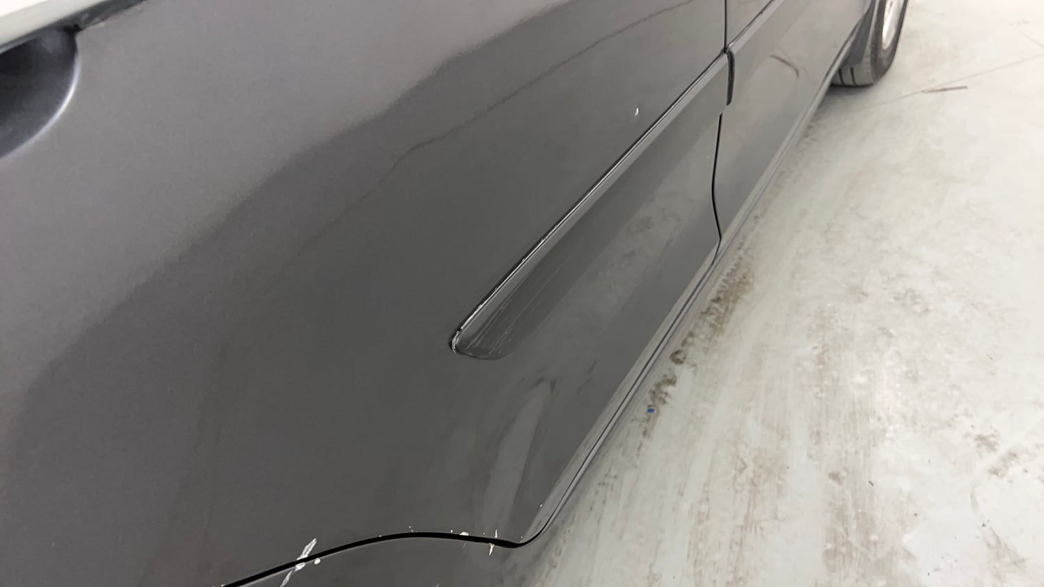Used 2015 Maruti Suzuki Swift ZDi Diesel Manual dents MINOR SCRATCH