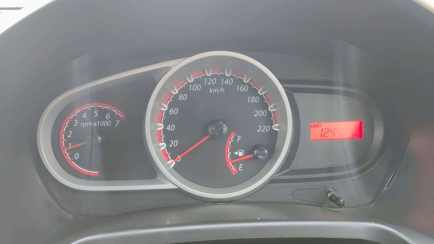 Used 2012 Ford Figo Duratorq Diesel Titanium 1.4 Diesel Manual interior CLUSTERMETER VIEW