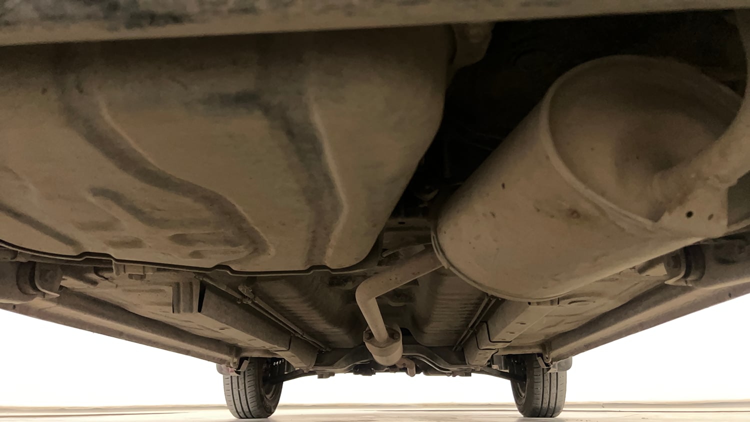 Used 2012 Maruti Suzuki Wagon R 1.0 VXi Petrol Manual extra REAR UNDERBODY VIEW (TAKEN FROM REAR)