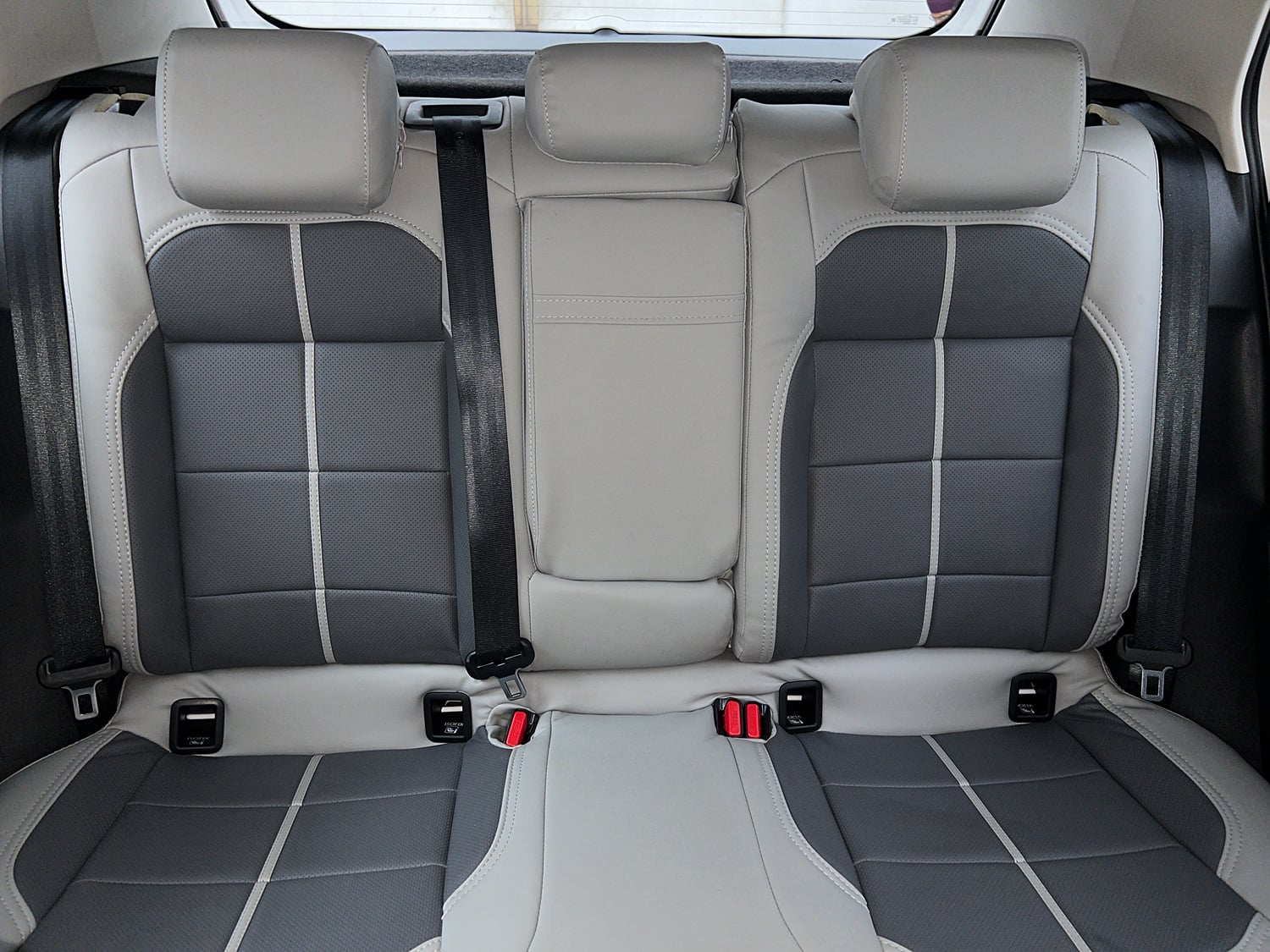 Used 2025 Skoda Kylaq Signature Plus AT Petrol Automatic interior REAR SEAT CONDITION VIEW