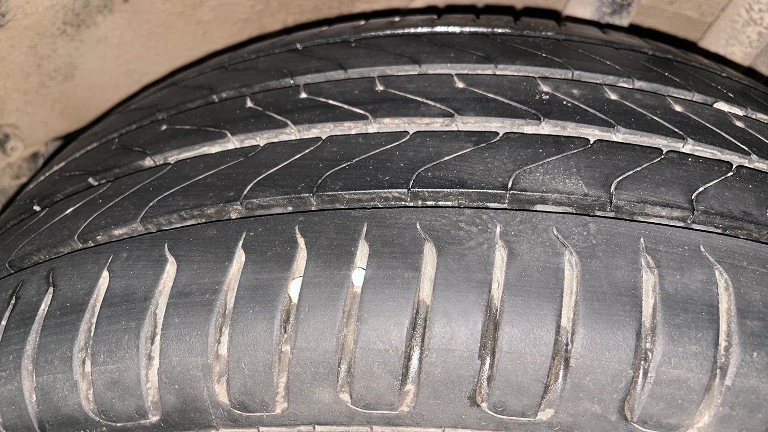 Used 2019 Tata Nexon XZ Plus Diesel Diesel Manual tyres LEFT REAR TYRE TREAD VIEW