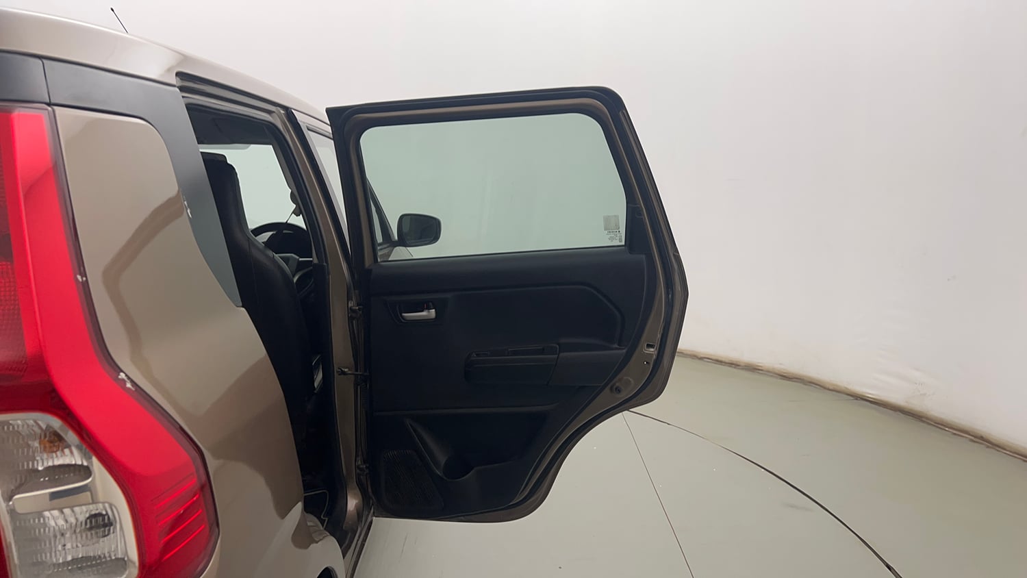 Used 2022 Maruti Suzuki Wagon R VXi (O) 1.2 Petrol Manual interior RIGHT REAR DOOR OPEN VIEW