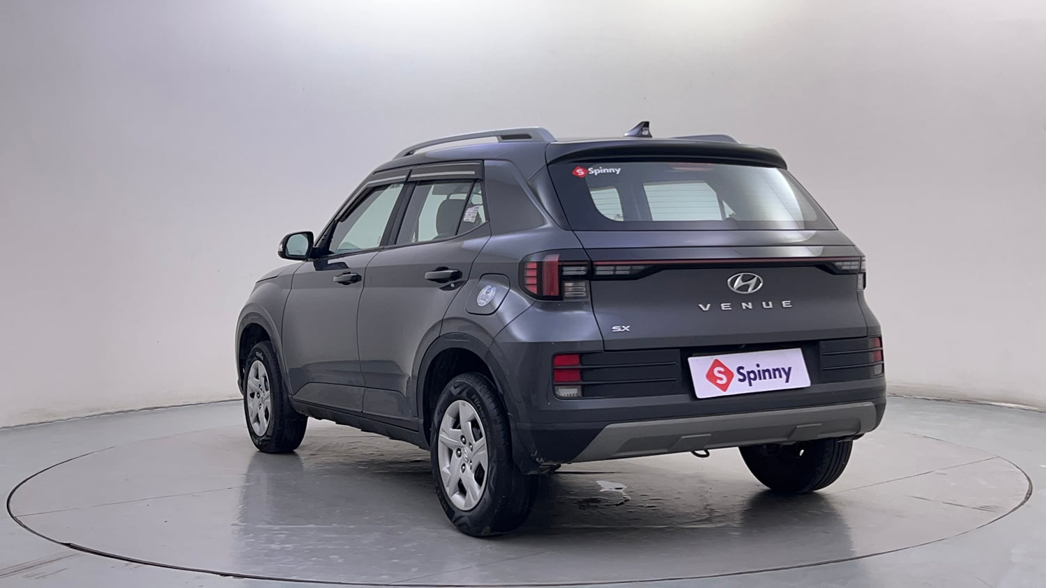 Used 2022 Hyundai Venue SX 1.2 Petrol Petrol Manual exterior LEFT REAR CORNER VIEW