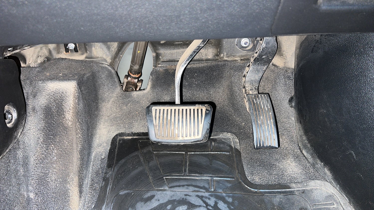 Used 2019 Hyundai Venue SX Plus 1.0 Turbo DCT Petrol Automatic interior PEDALS VIEW