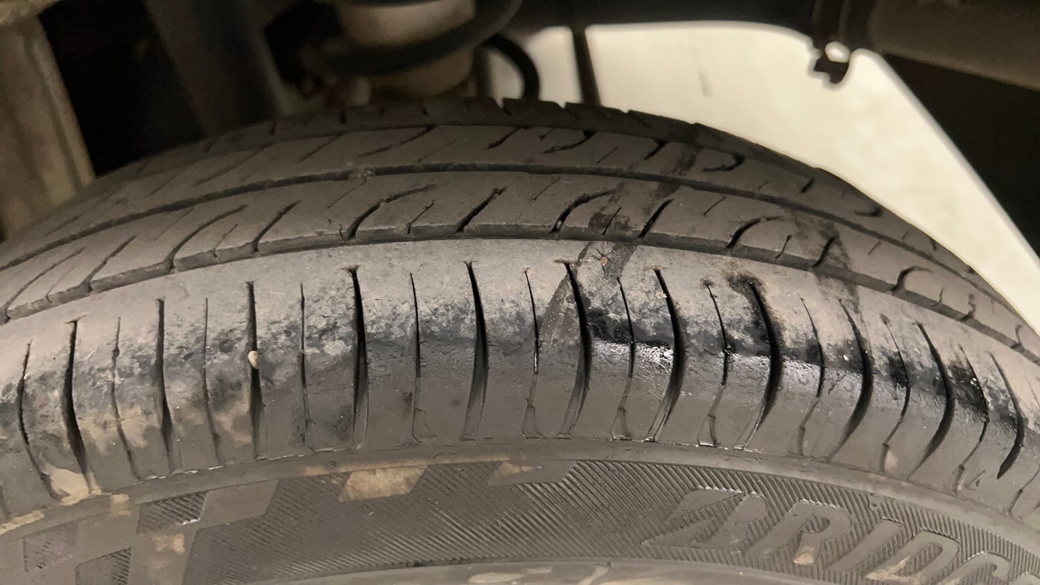 Used 2018 Maruti Suzuki Alto 800 LXi (O) Petrol Manual tyres LEFT REAR TYRE TREAD VIEW