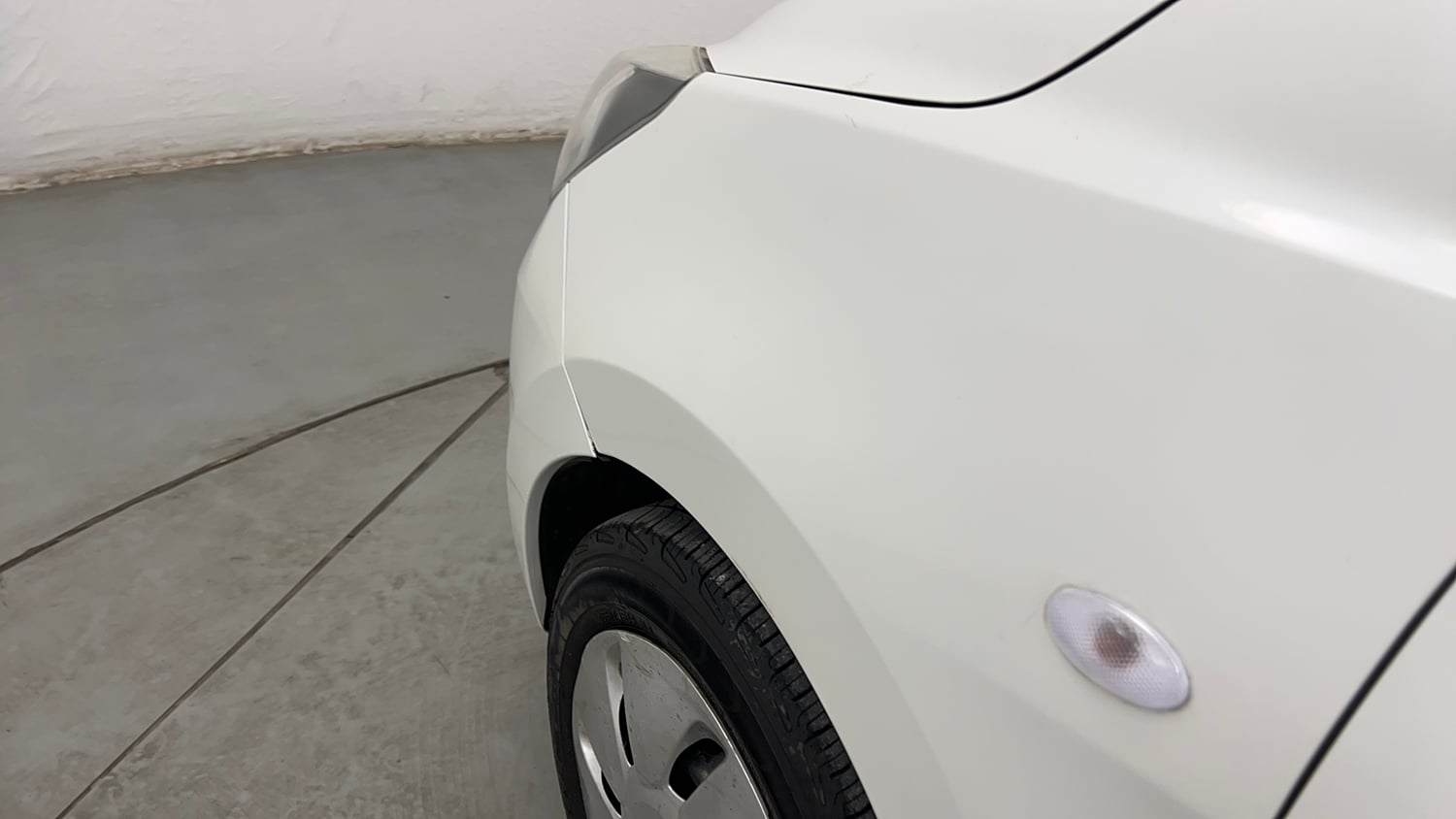 Used 2015 Maruti Suzuki Celerio VXi Petrol Manual dents MINOR SCRATCH
