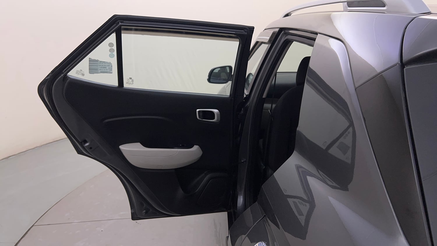 Used 2022 Hyundai Venue SX 1.2 Petrol Petrol Manual interior LEFT REAR DOOR OPEN VIEW