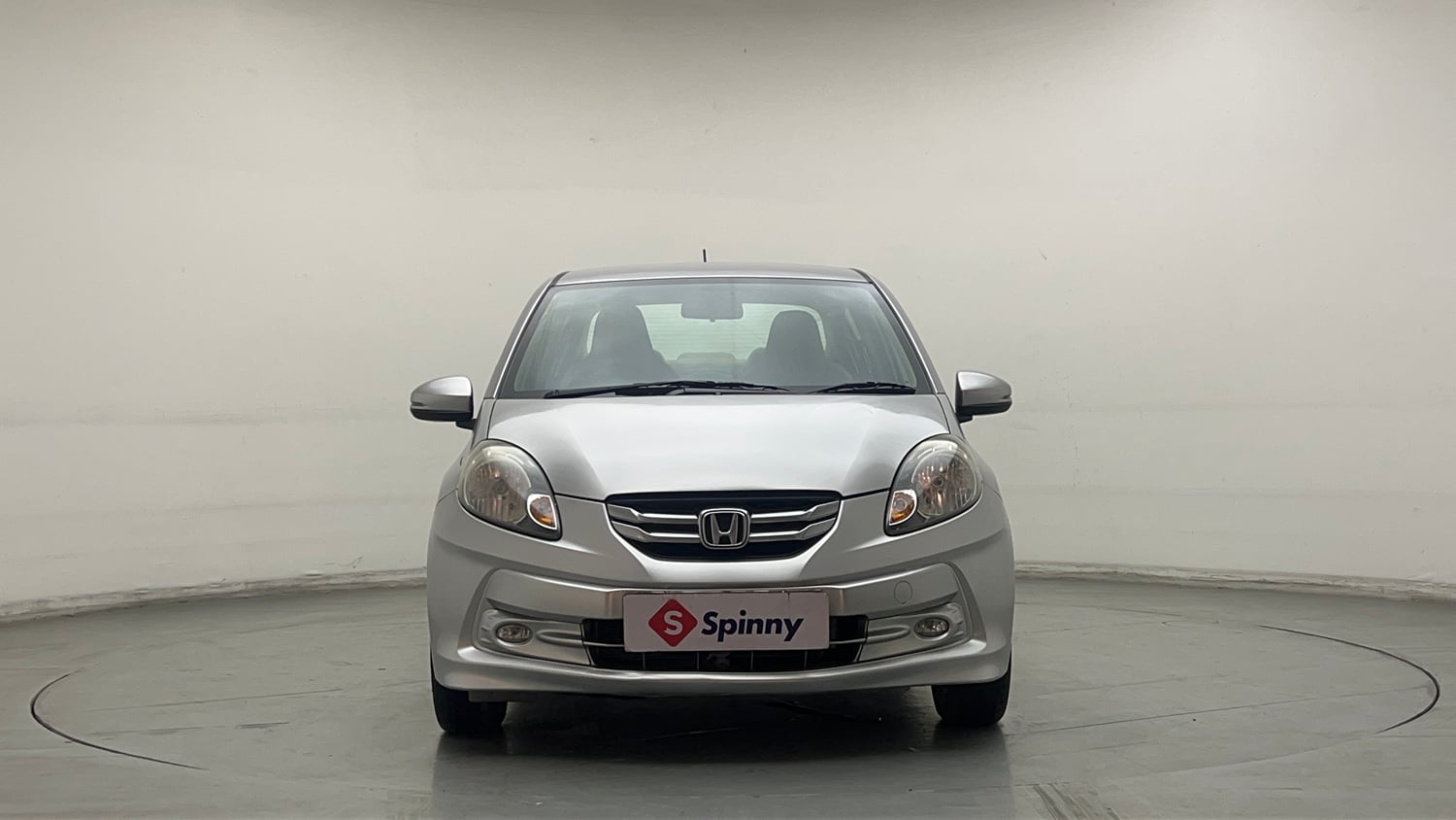 Used 2015 Honda Amaze 1.2 VX AT i-VTEC Petrol Automatic exterior FRONT VIEW