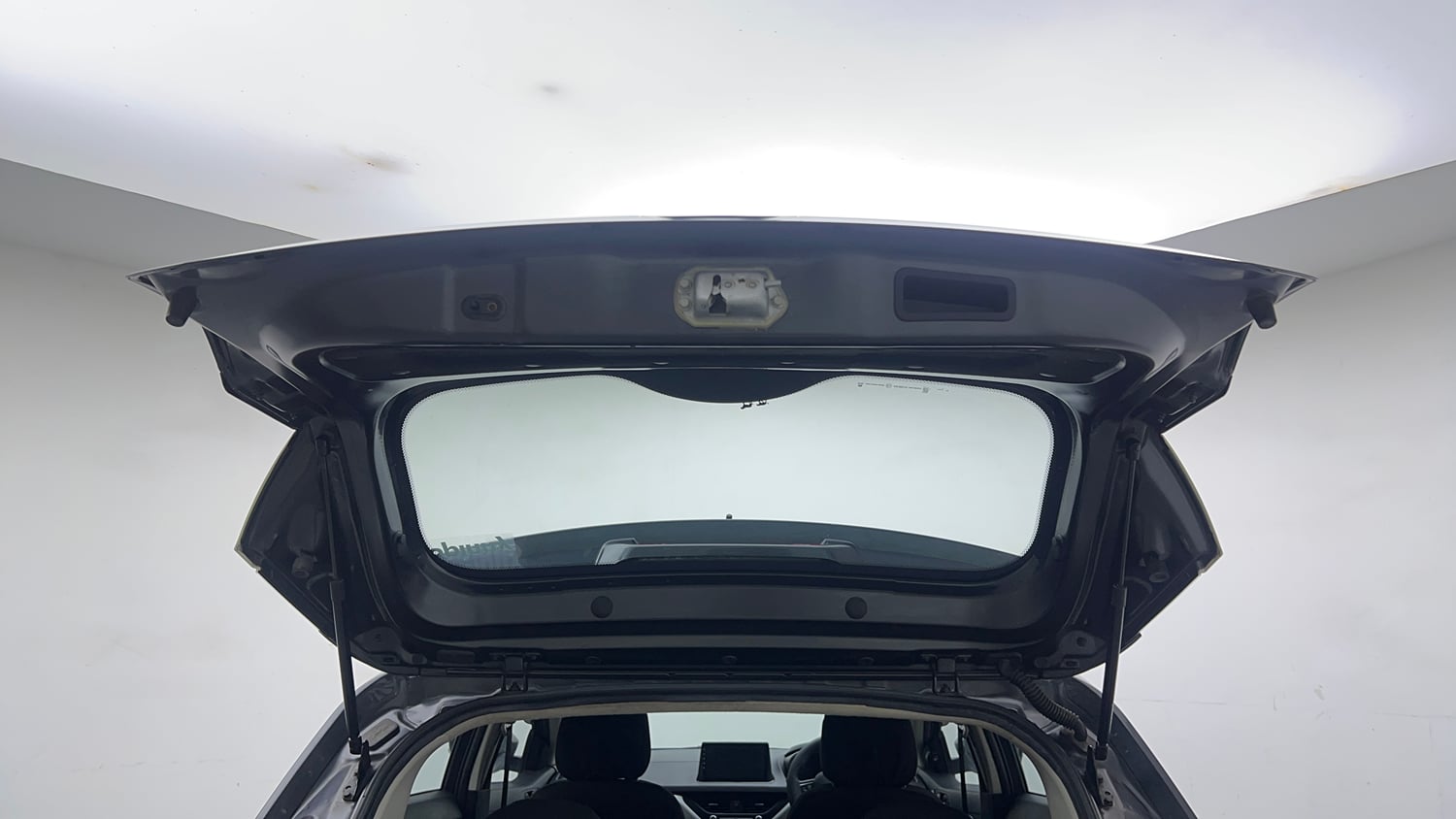 Used 2018 Tata Nexon XM Petrol Manual interior DICKY DOOR OPEN VIEW