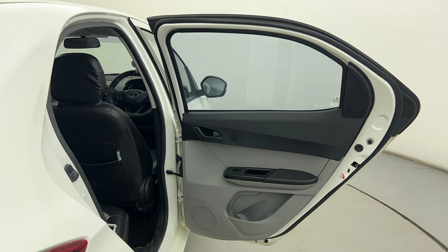 Used 2024 Tata Tiago XT CNG Cng Manual interior RIGHT REAR DOOR OPEN VIEW