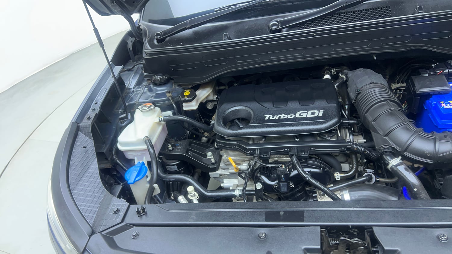 Used 2019 Hyundai Venue SX Plus 1.0 Turbo DCT Petrol Automatic engine ENGINE RIGHT SIDE VIEW