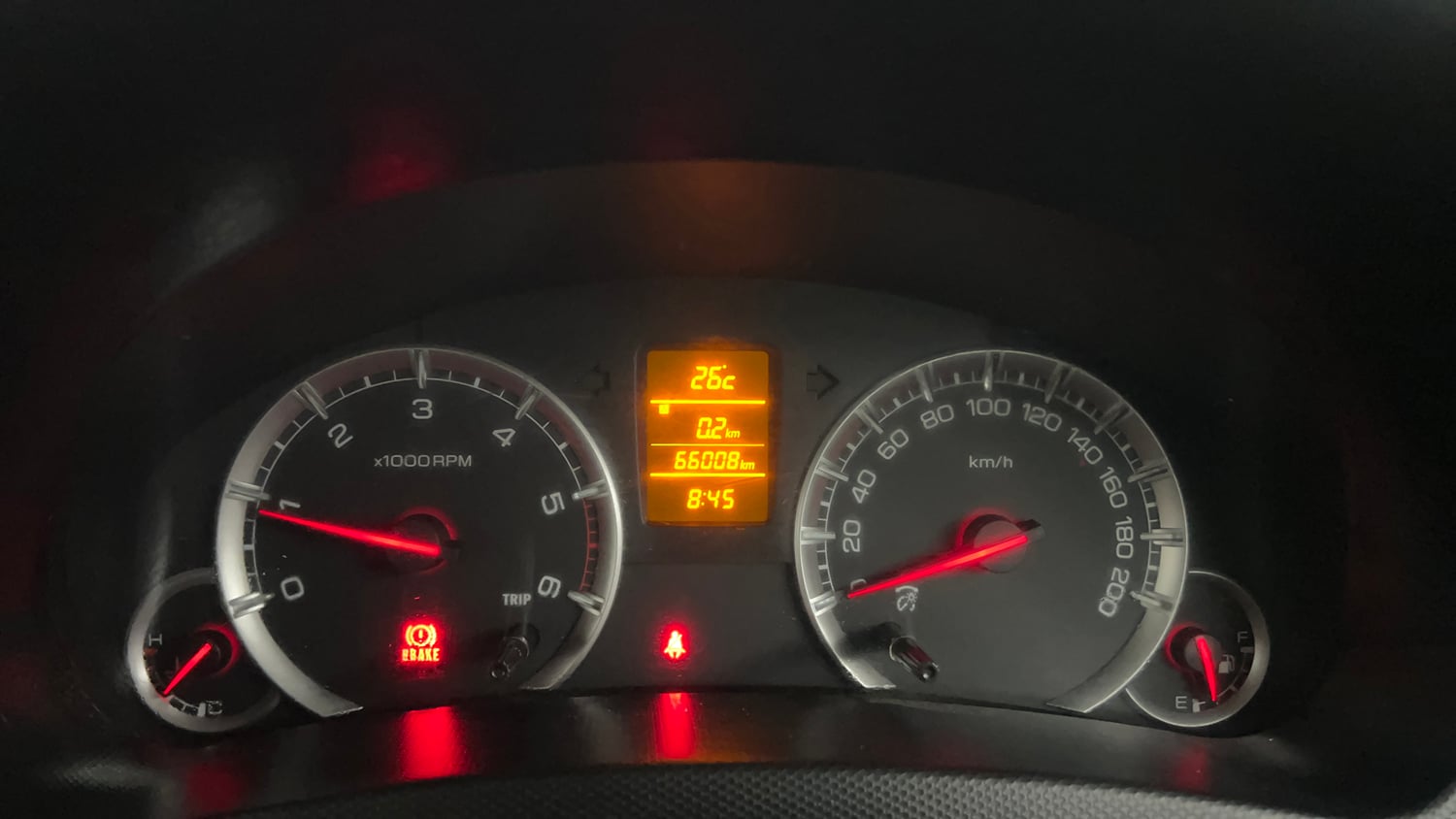 Used 2015 Maruti Suzuki Swift ZDi Diesel Manual interior CLUSTERMETER VIEW