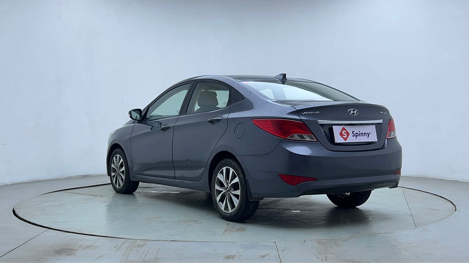Used 2016 Hyundai Verna 1.6 VTVT SX AT Petrol Automatic exterior LEFT REAR CORNER VIEW