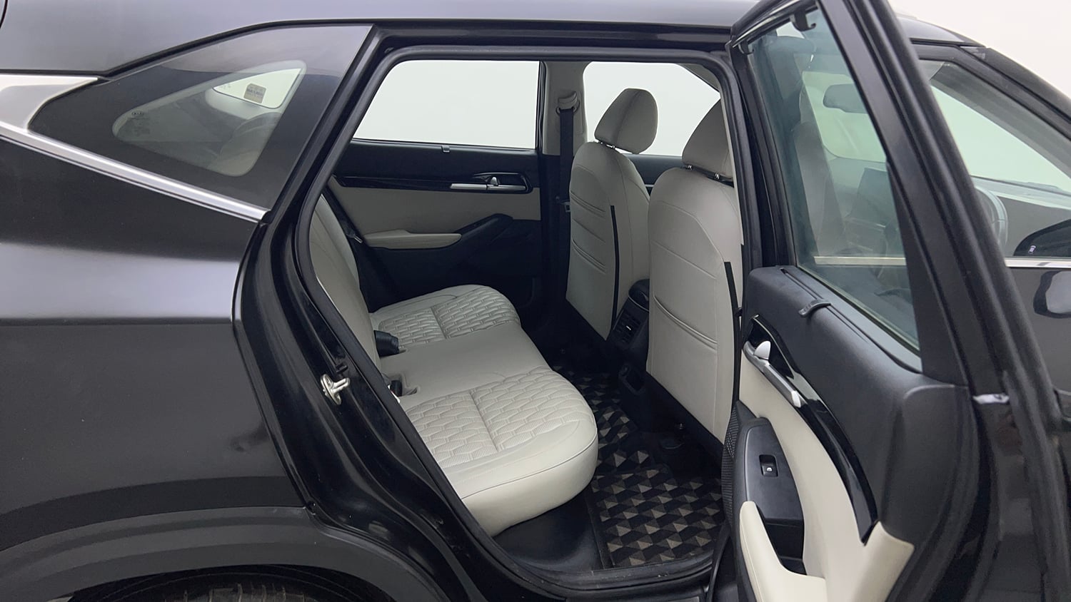 Used 2021 kia Seltos HTX IVT 1.5 Petrol Automatic interior RIGHT SIDE REAR DOOR CABIN VIEW