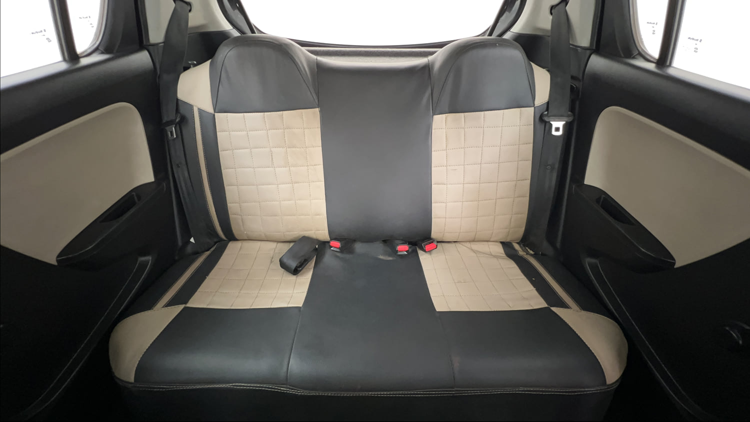 Used 2020 Maruti Suzuki Alto 800 Vxi Plus Petrol Manual interior REAR SEAT CONDITION VIEW