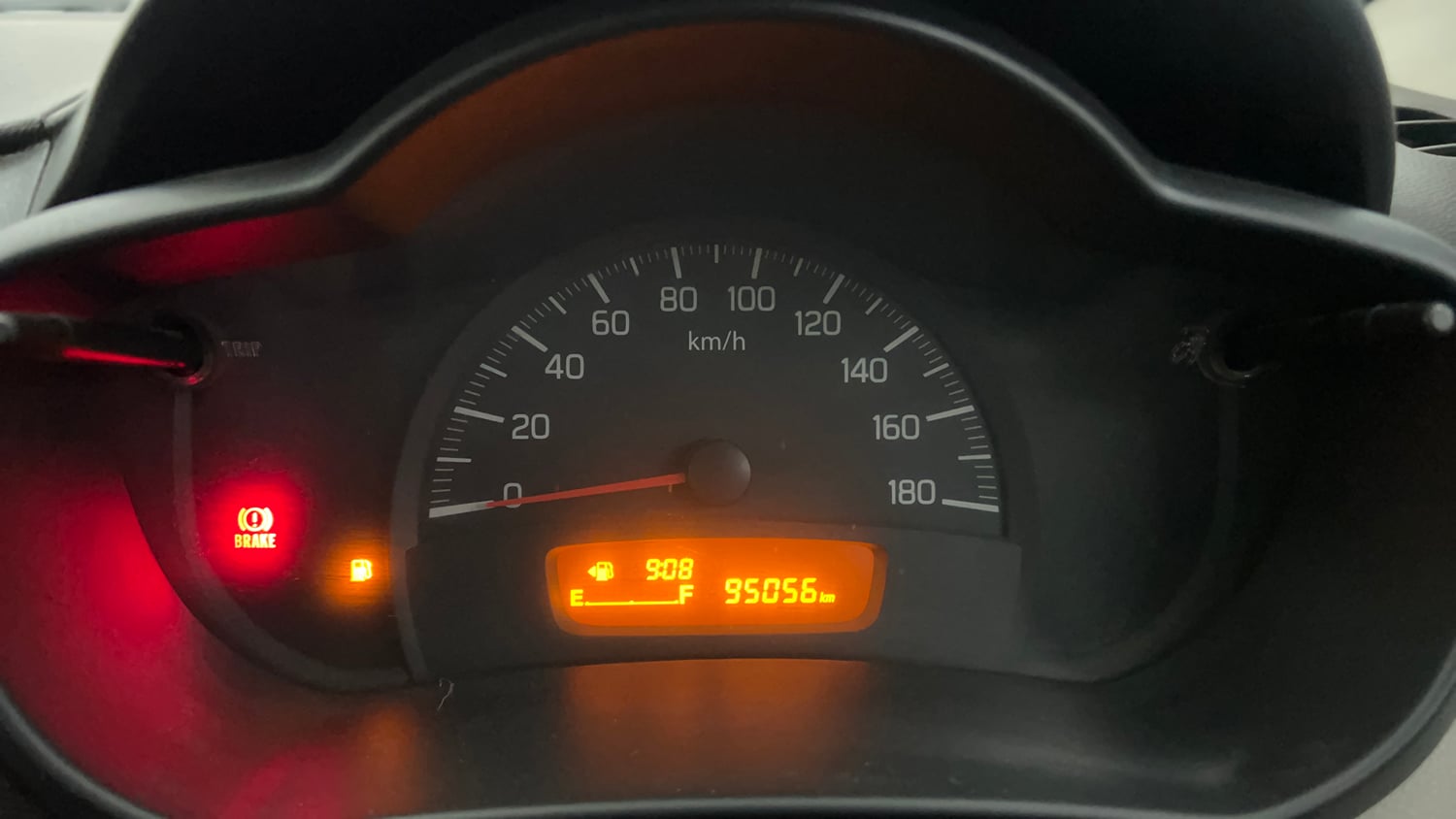 Used 2015 Maruti Suzuki Celerio VXi Petrol Manual interior CLUSTERMETER VIEW