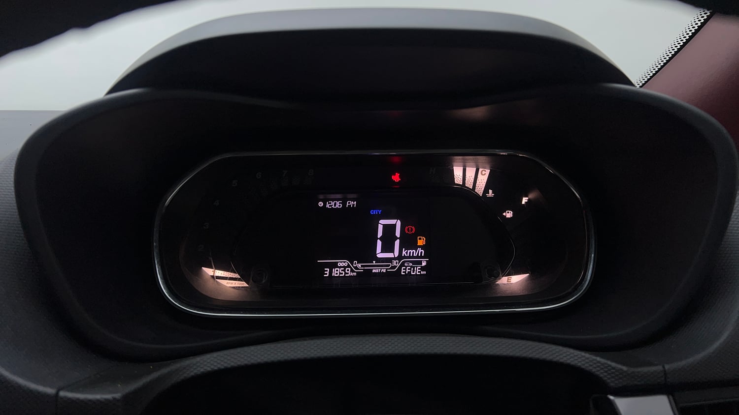 Used 2022 Tata Nexon XM (S) Petrol Manual interior CLUSTERMETER VIEW