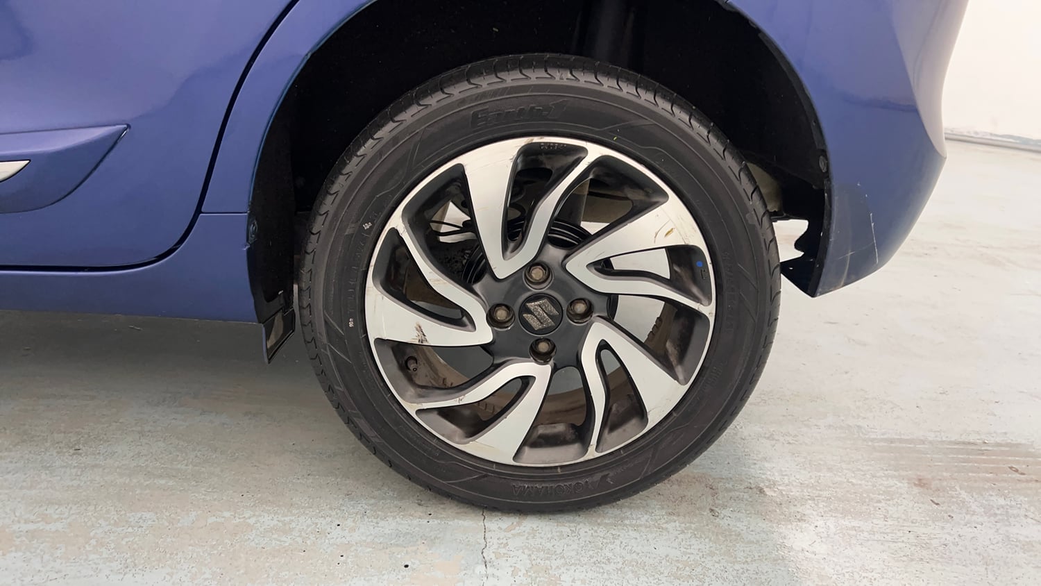 Used 2020 Maruti Suzuki Baleno Zeta Petrol Manual tyres LEFT REAR TYRE RIM VIEW