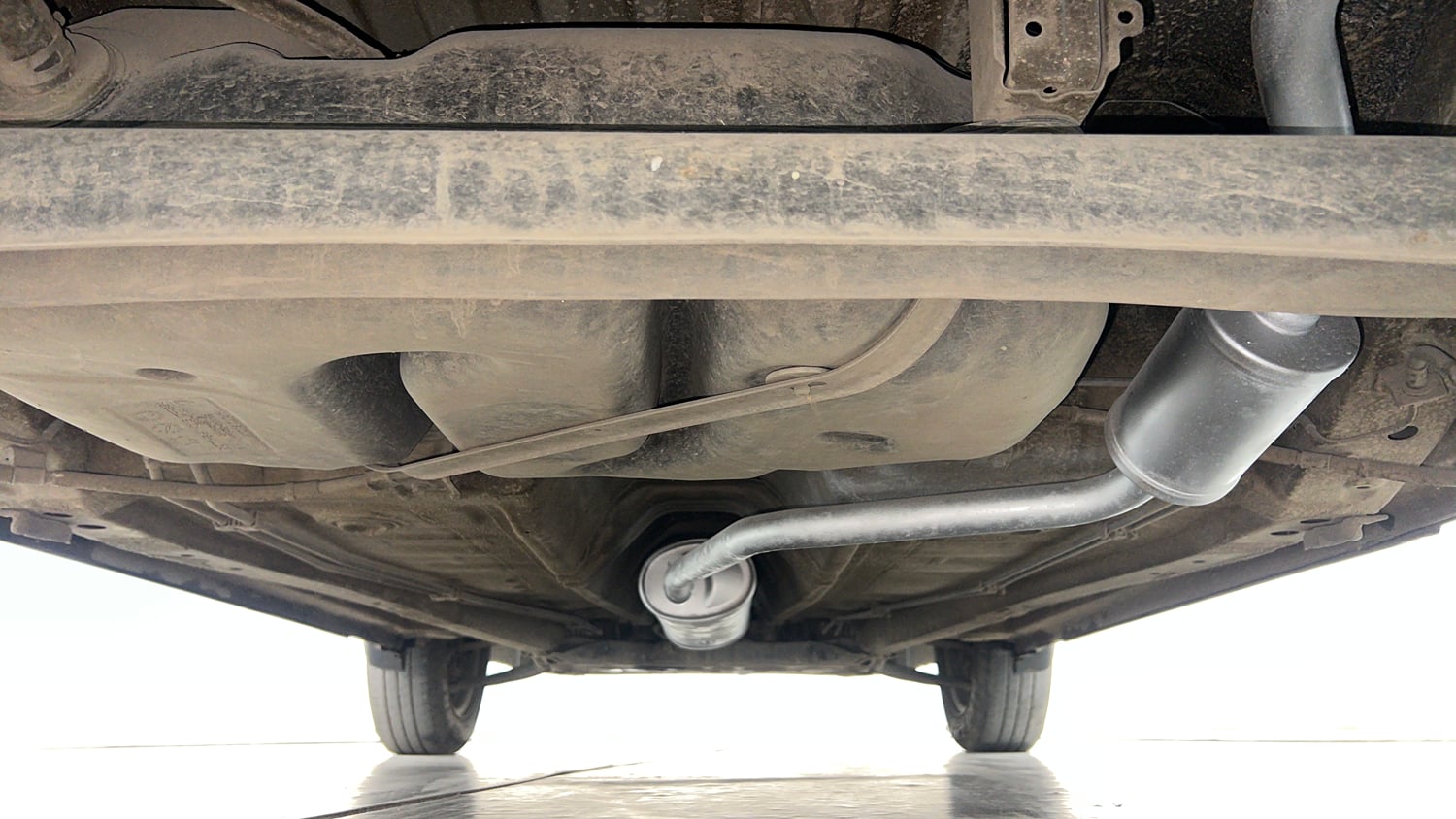 Used 2023 Maruti Suzuki S-Presso VXi Petrol Manual extra REAR UNDERBODY VIEW (TAKEN FROM REAR)