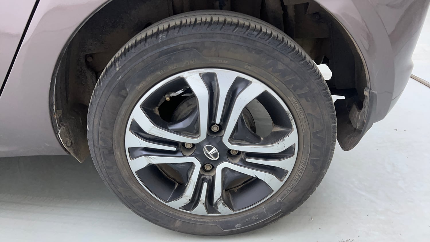 Used 2019 Tata Tiago Revotron XZA Petrol Automatic tyres LEFT REAR TYRE RIM VIEW