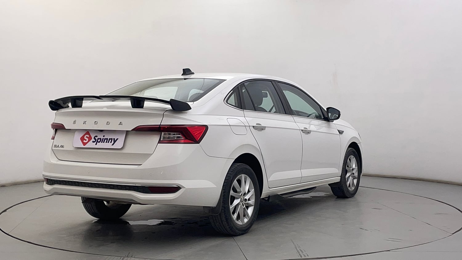 Used 2024 Skoda Slavia Ambition 1.0L TSI AT Petrol Automatic exterior RIGHT REAR CORNER VIEW