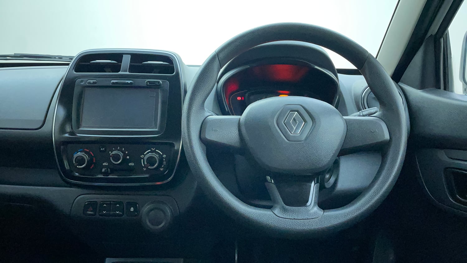 Used 2015 Renault Kwid RXT Petrol Manual interior STEERING VIEW