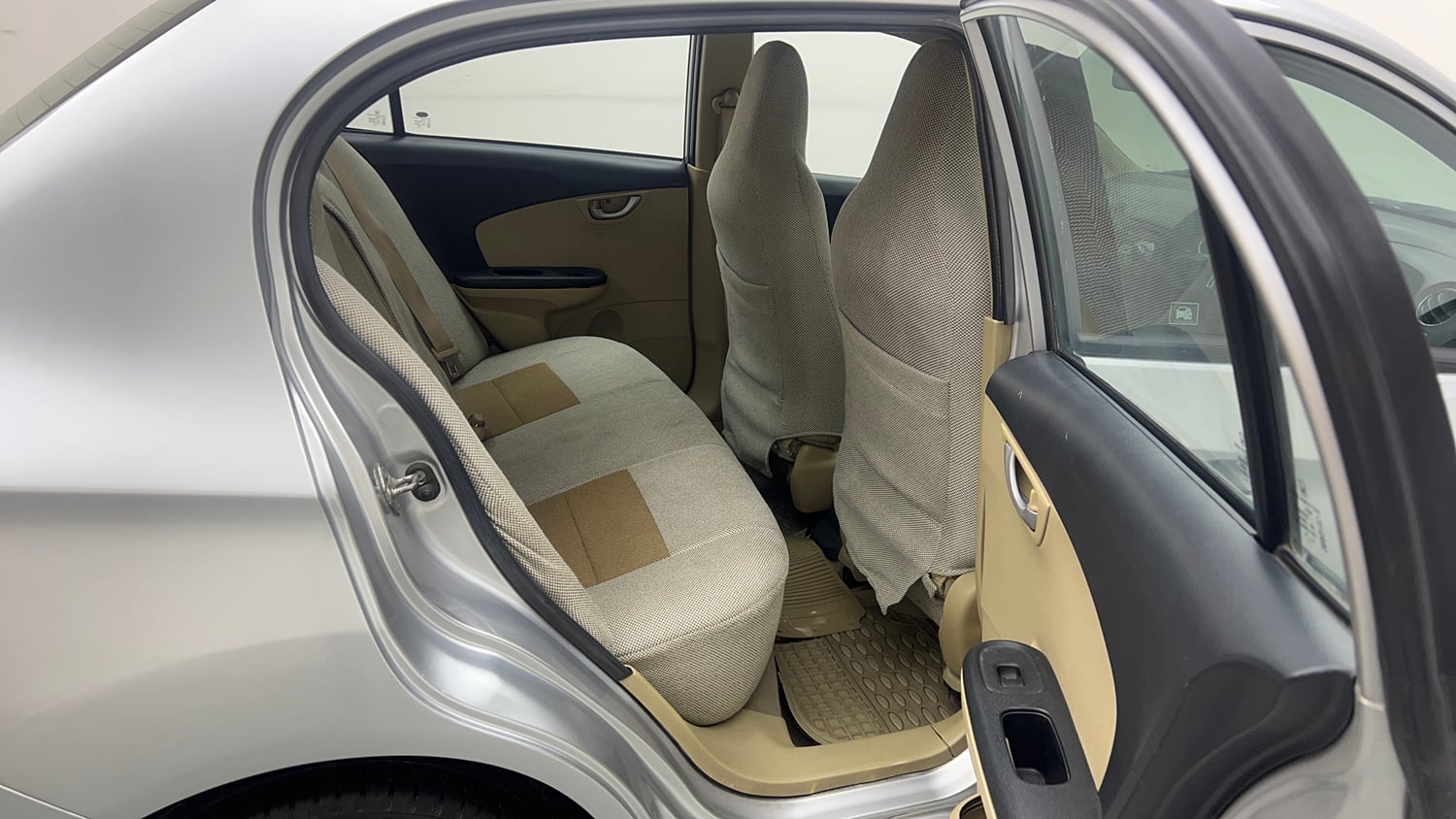 Used 2015 Honda Amaze 1.2 VX AT i-VTEC Petrol Automatic interior RIGHT SIDE REAR DOOR CABIN VIEW