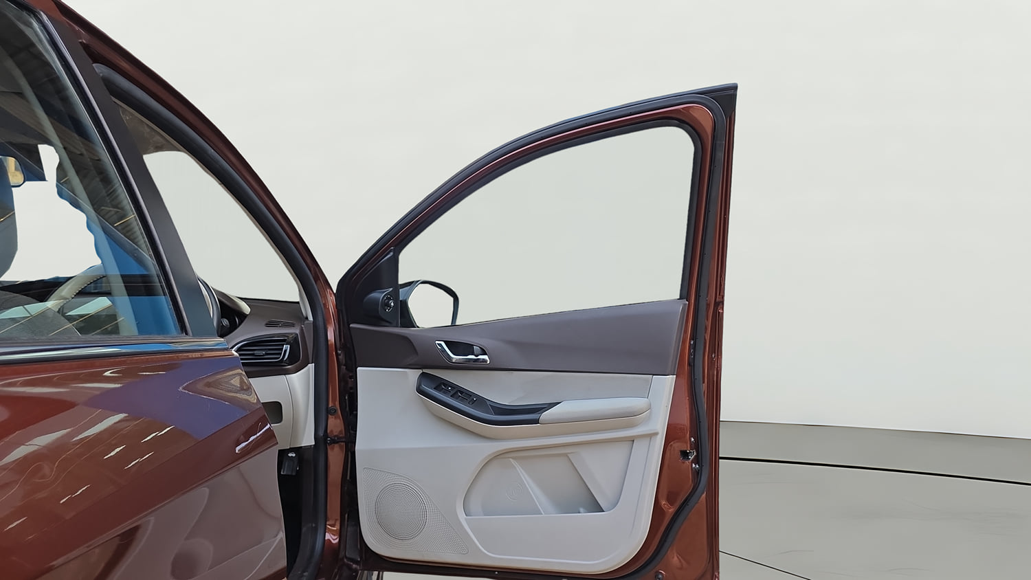 Used 2025 Tata Tigor XZA Plus iCNG Cng Automatic interior RIGHT FRONT DOOR OPEN VIEW