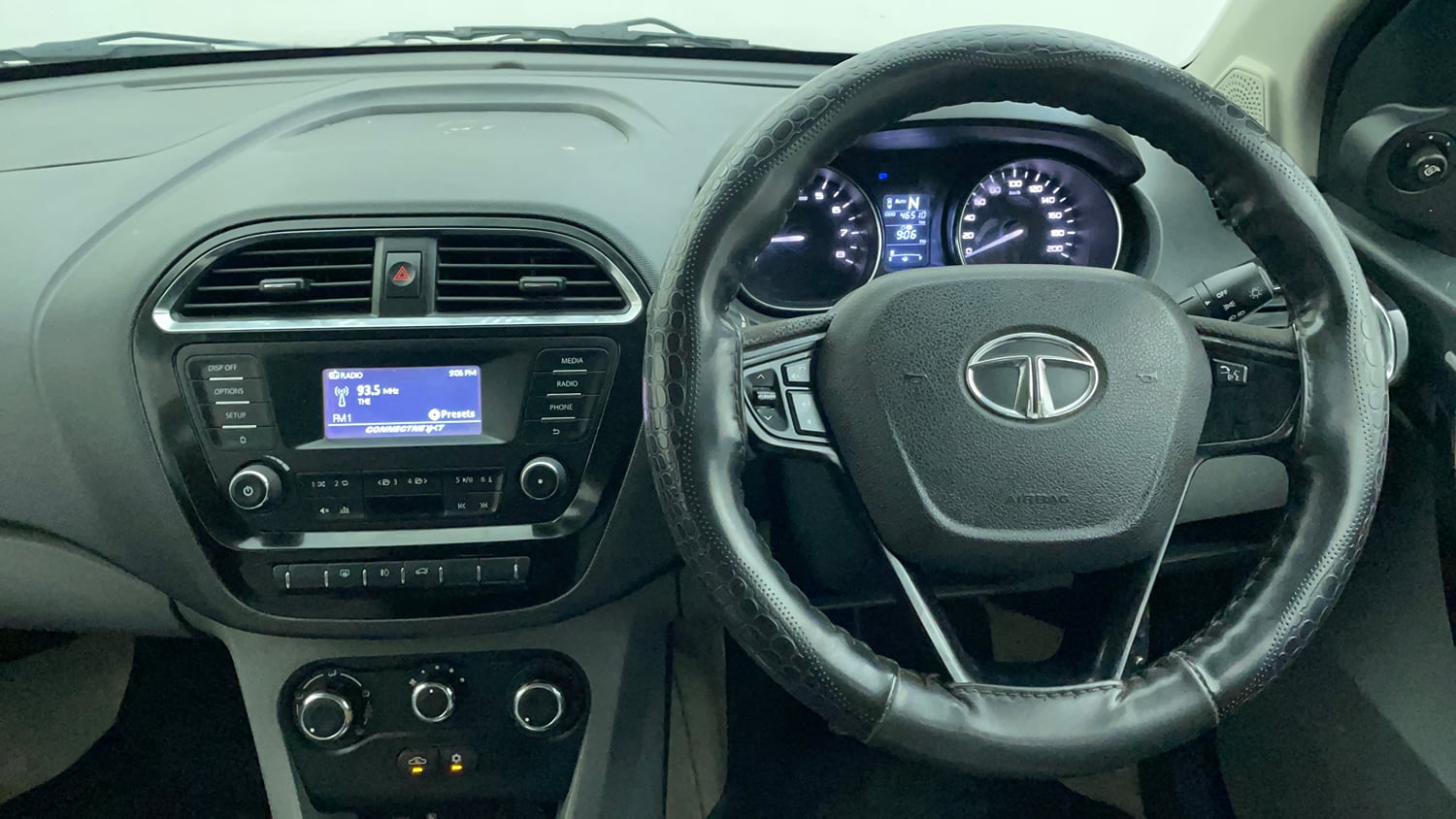 Used 2019 Tata Tigor Revotron XZA Petrol Automatic interior STEERING VIEW