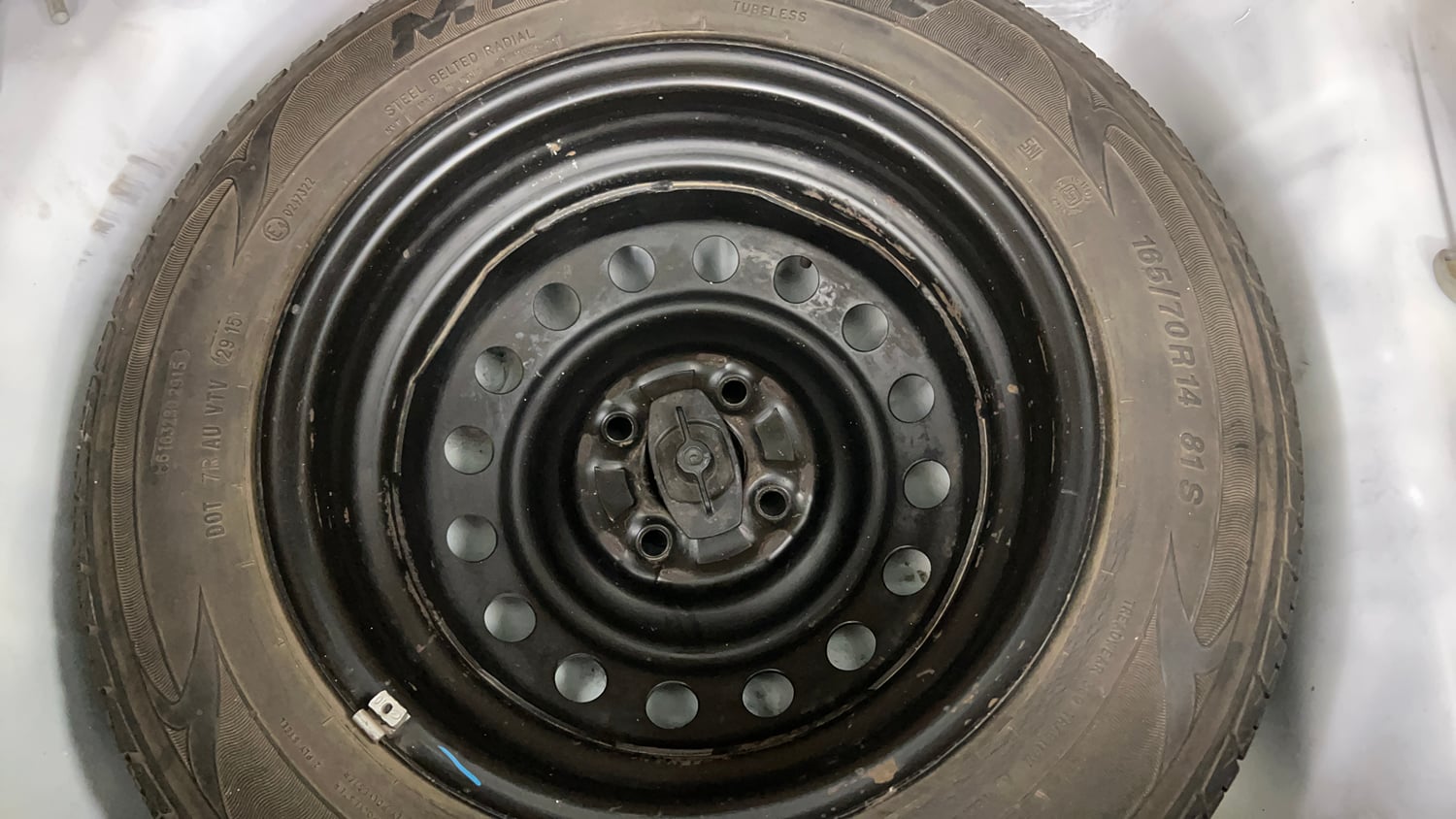 Used 2015 Maruti Suzuki Celerio VXi Petrol Manual tyres SPARE TYRE VIEW