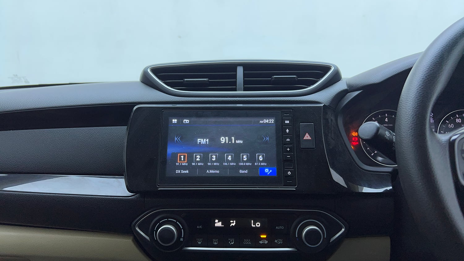Used 2020 Honda Amaze Exclusive Edition CVT Petrol Petrol Automatic top_features Touch screen infotainment system