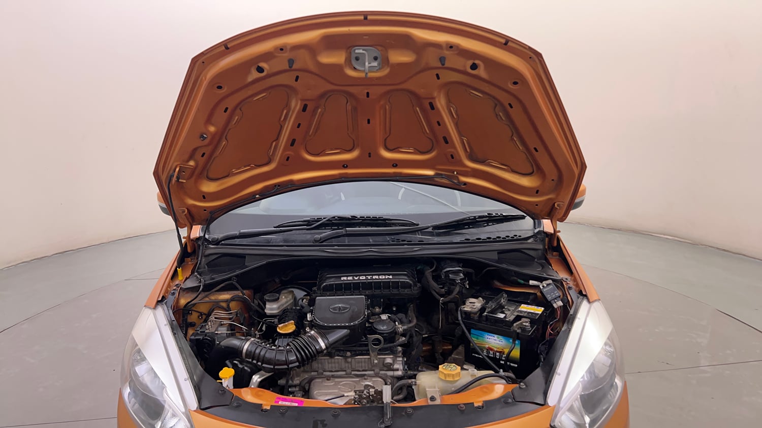 Used 2018 Tata Tiago Revotron XZ Petrol Manual engine ENGINE & BONNET OPEN FRONT VIEW