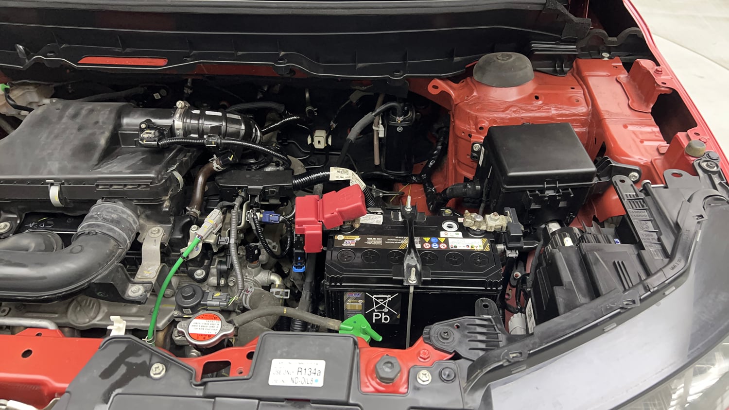 Used 2024 Maruti Suzuki Brezza Zxi Plus Dual Tone Petrol Manual engine ENGINE LEFT SIDE VIEW