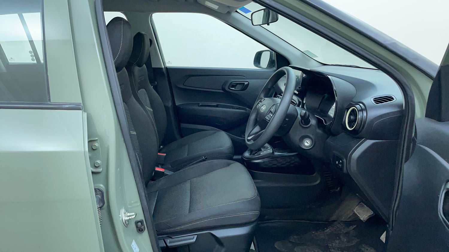 Used 2024 Hyundai Exter S 1.2 AMT Petrol Automatic interior RIGHT SIDE FRONT DOOR CABIN VIEW