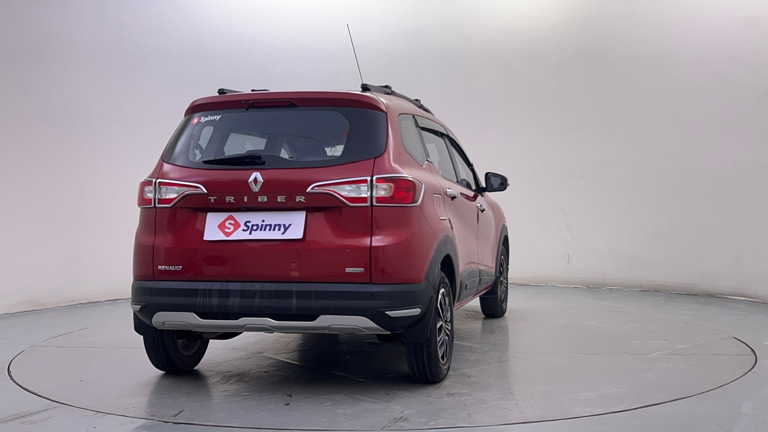 Used 2021 Renault Triber RXZ Petrol Manual exterior RIGHT REAR CORNER VIEW