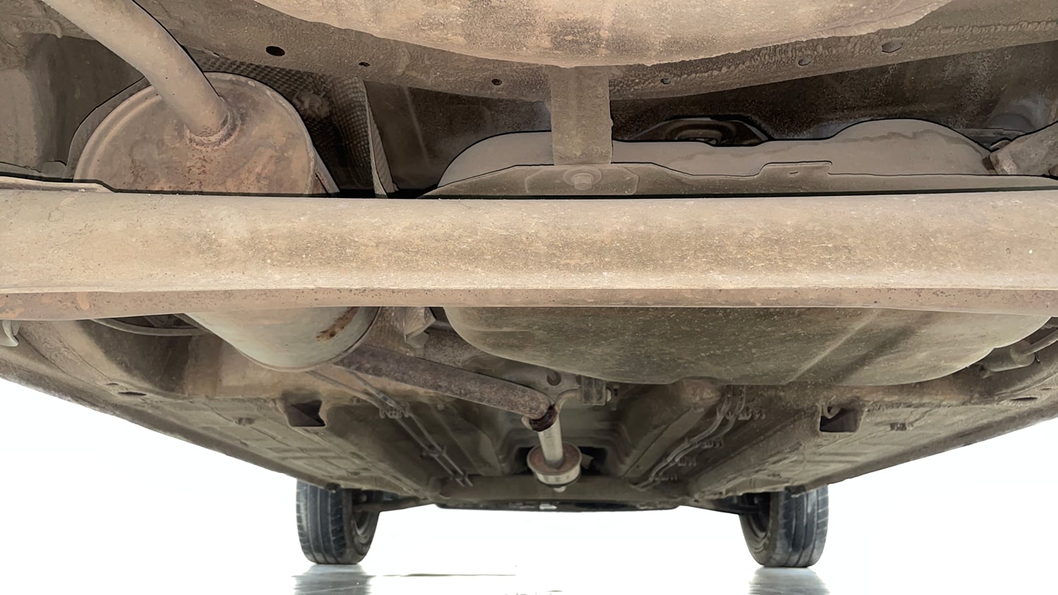 Used 2022 Datsun Redi-GO T(O) 1.0 Petrol Manual extra REAR UNDERBODY VIEW (TAKEN FROM REAR)