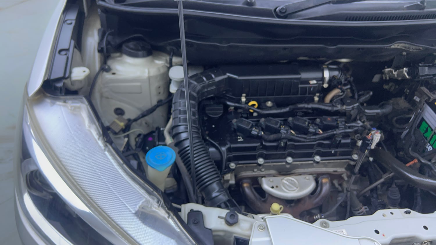 Used 2021 Maruti Suzuki New Ertiga ZXi AT Petrol Automatic engine ENGINE RIGHT SIDE VIEW